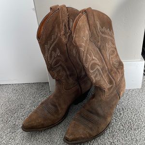 Beautiful suede authentic cowboy boots